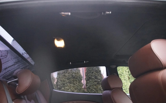 Maserati Quattroporte cena 79000 przebieg: 83000, rok produkcji 2010 z Wołów małe 529